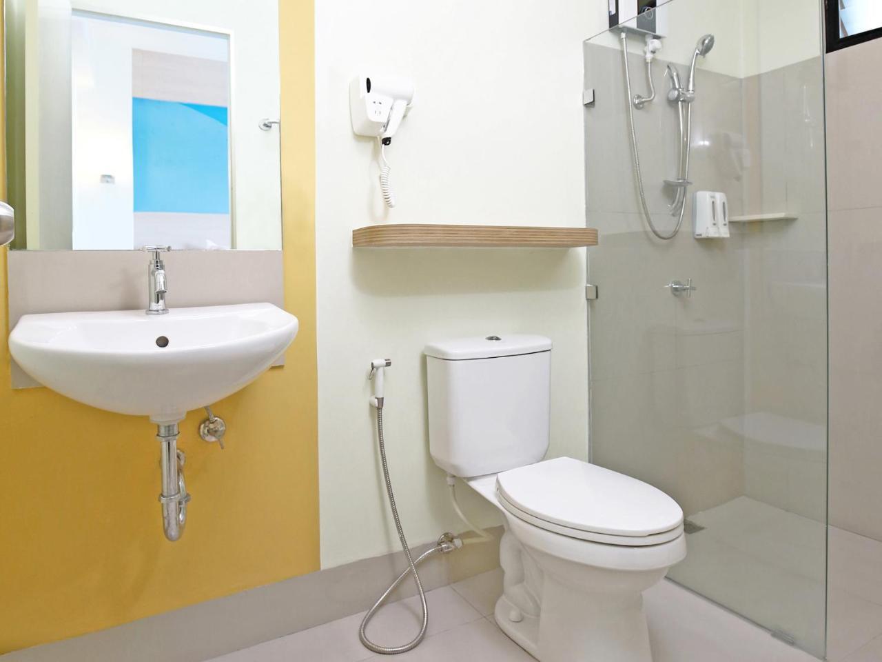 Hop Inn Hotel Tomas Morato Bandar Quezon Luaran gambar