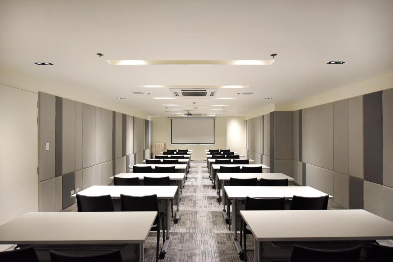 Hop Inn Hotel Tomas Morato Bandar Quezon Luaran gambar