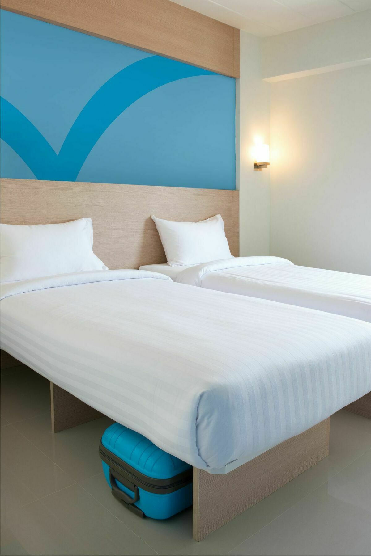 Hop Inn Hotel Tomas Morato Bandar Quezon Luaran gambar